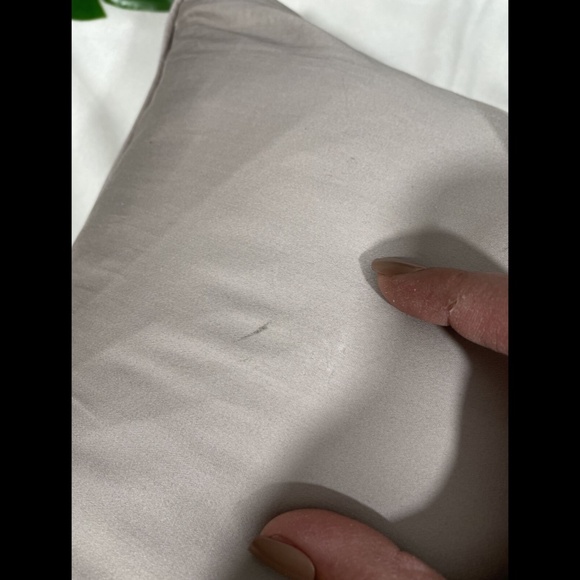 NWD Hotel Collection Honeycomb Trelli‎ Decor Pillow - Picture 7 of 12